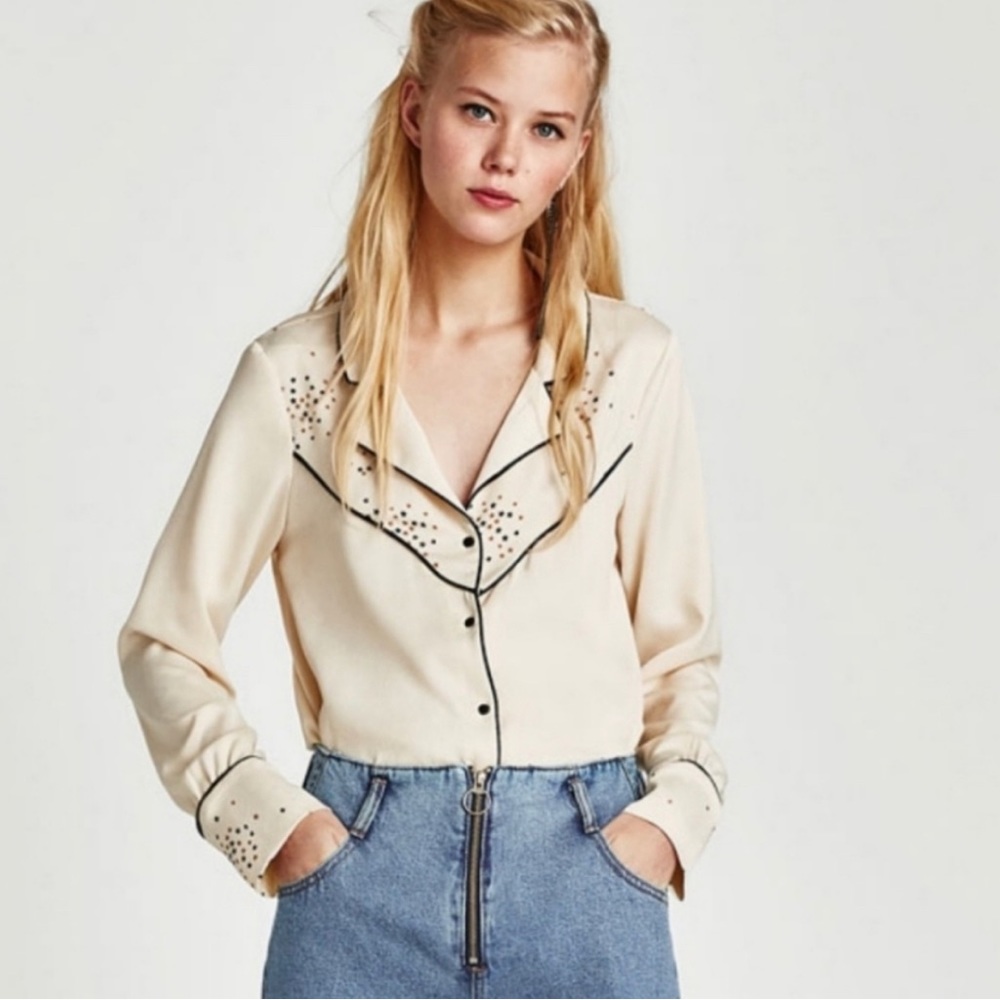 Zara Silky Star Printed Top